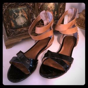 Pour La Victoire 2 tone leather sandal, gladiator